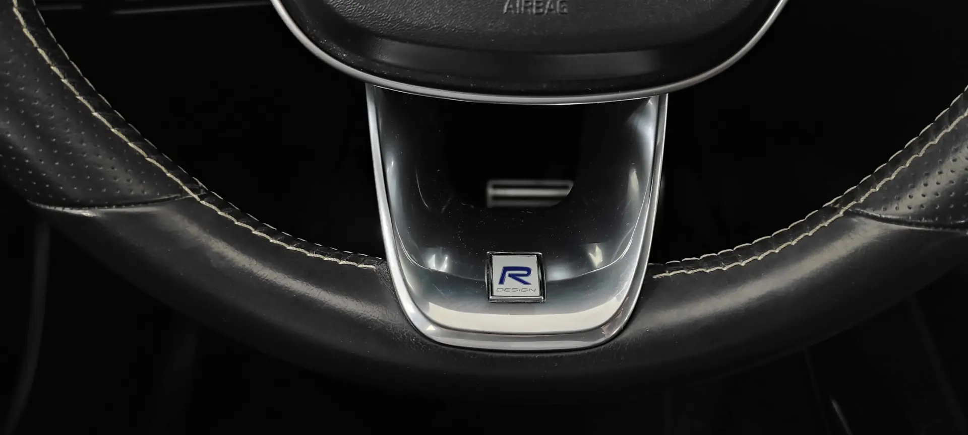 Volvo XC 40 2.0 D3 R-Design Geartronic 37