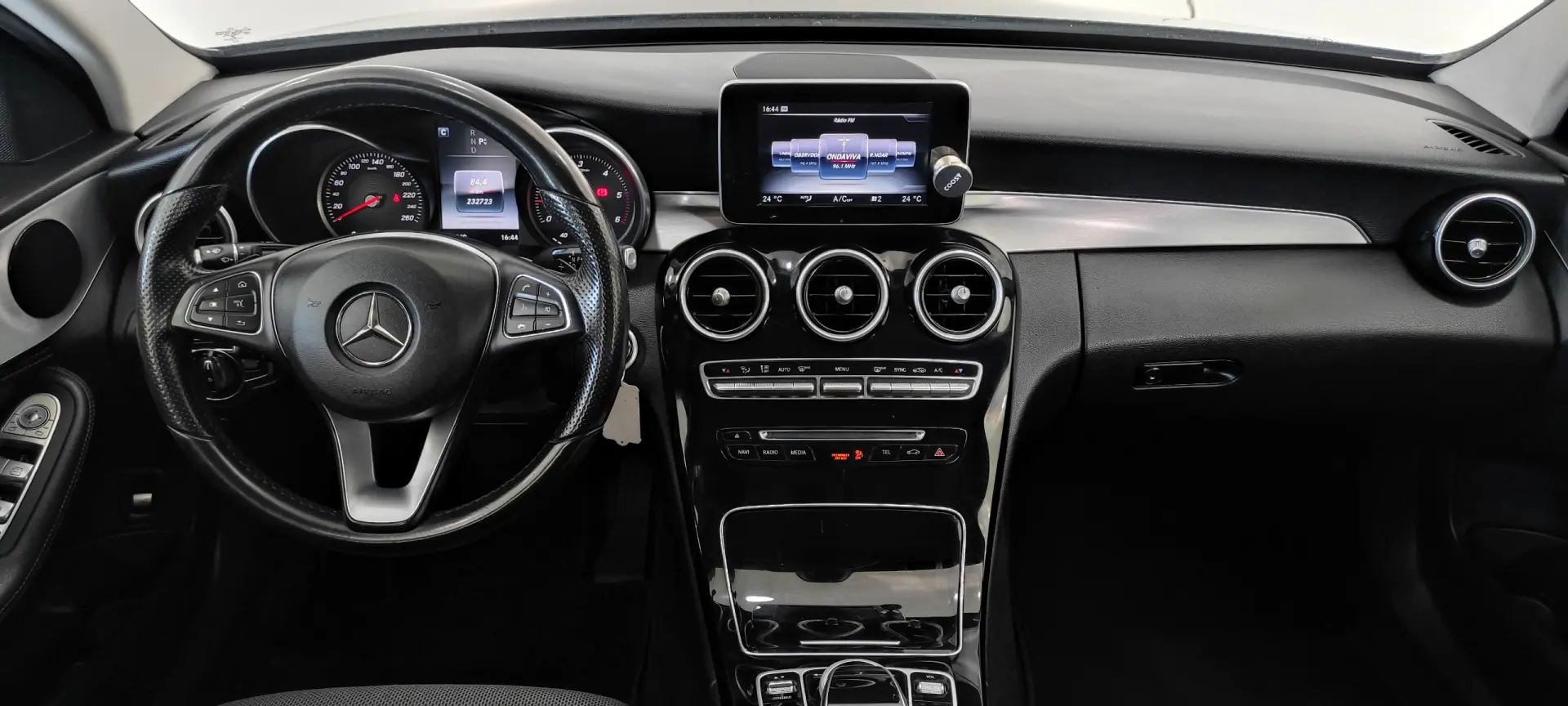 Mercedes-Benz C 220 (BlueTEC) d Station 7G-TRONIC Avantgarde 25