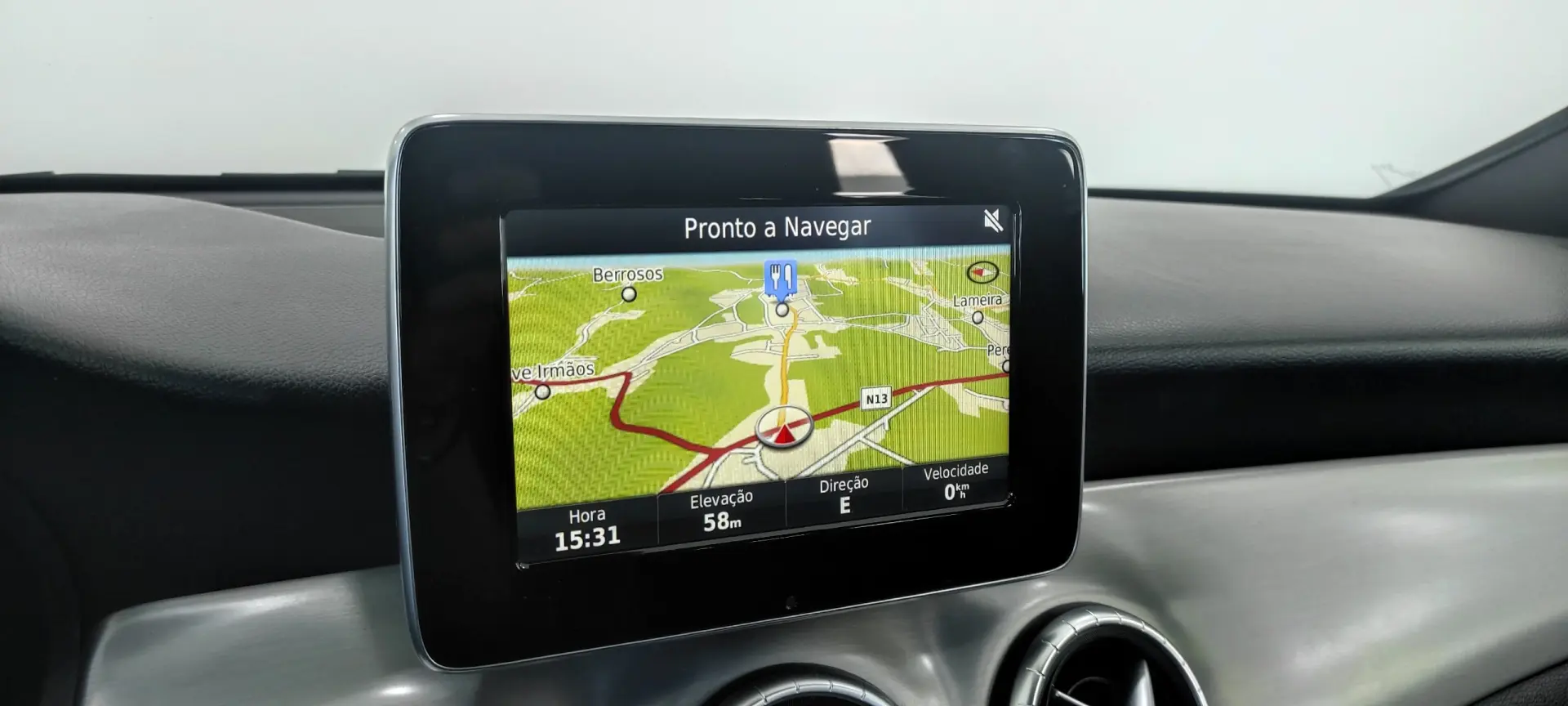 Mercedes-Benz CLA 180 d Shooting Brake AMG Line 29