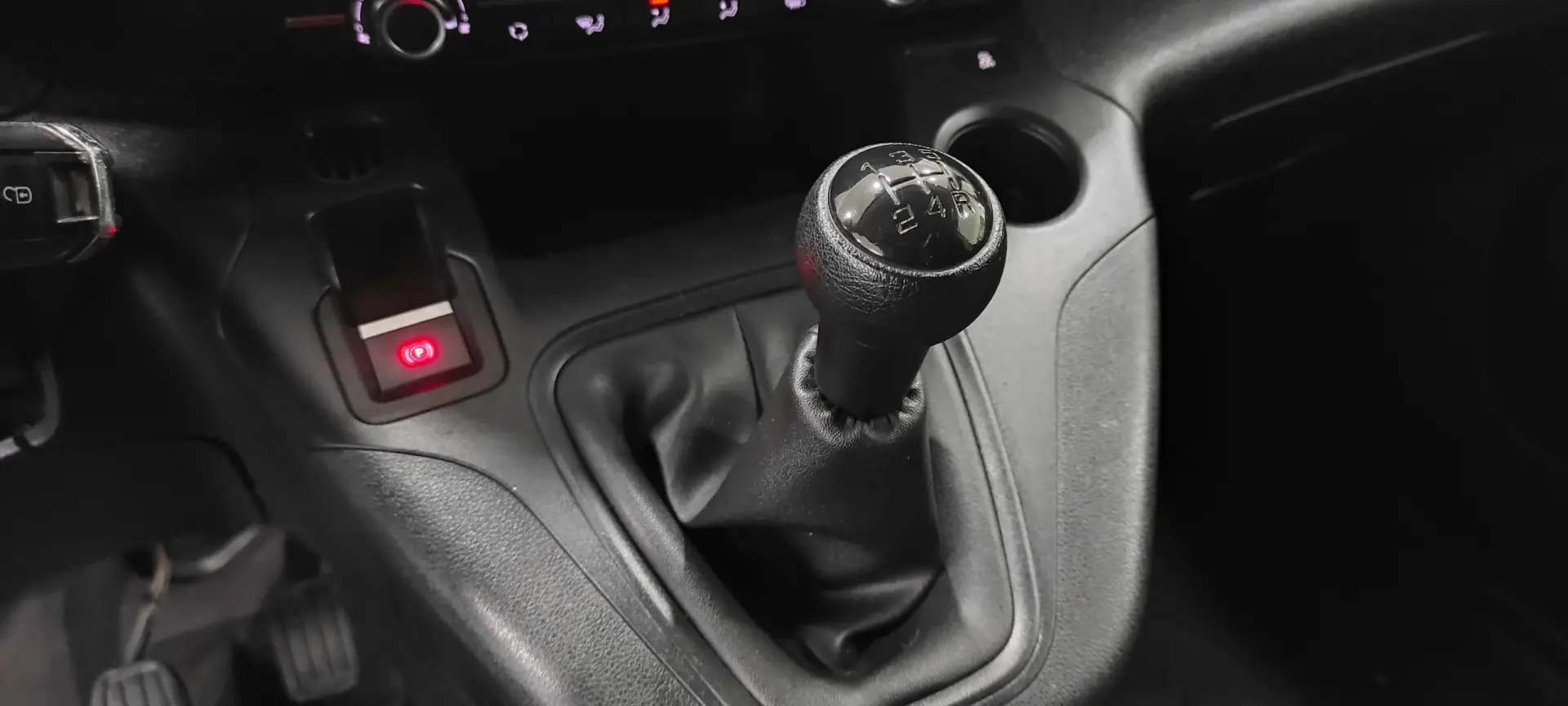 Citroën Berlingo 1.6 BlueHDi Feel 32