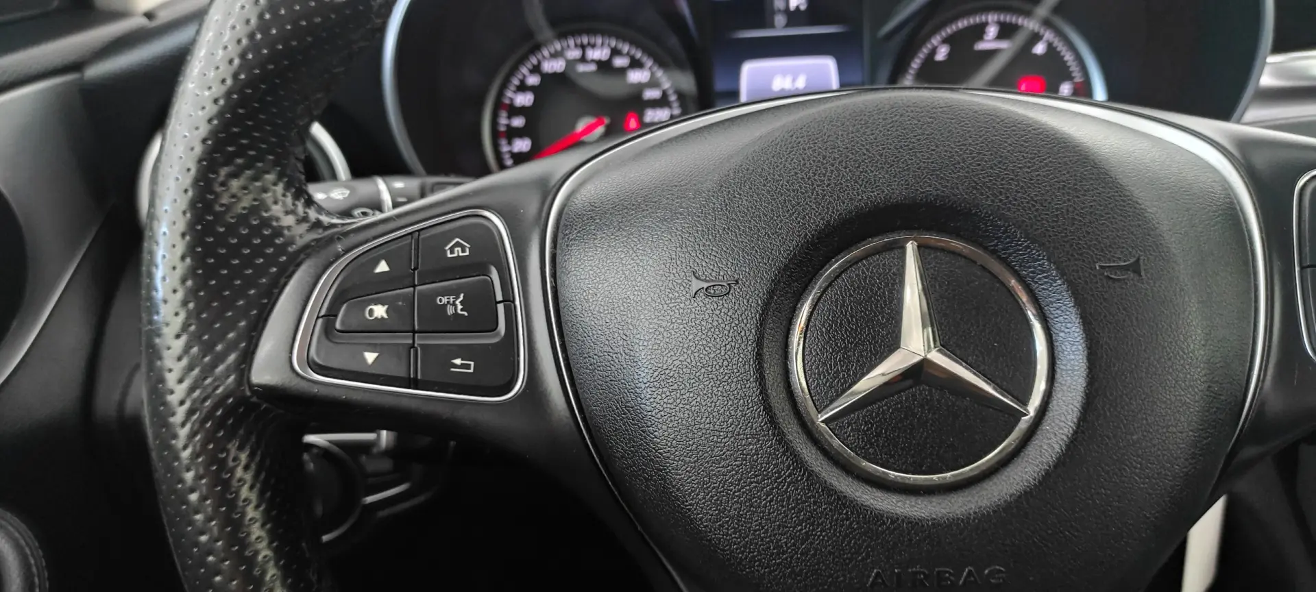 Mercedes-Benz C 220 (BlueTEC) d Station 7G-TRONIC Avantgarde 32