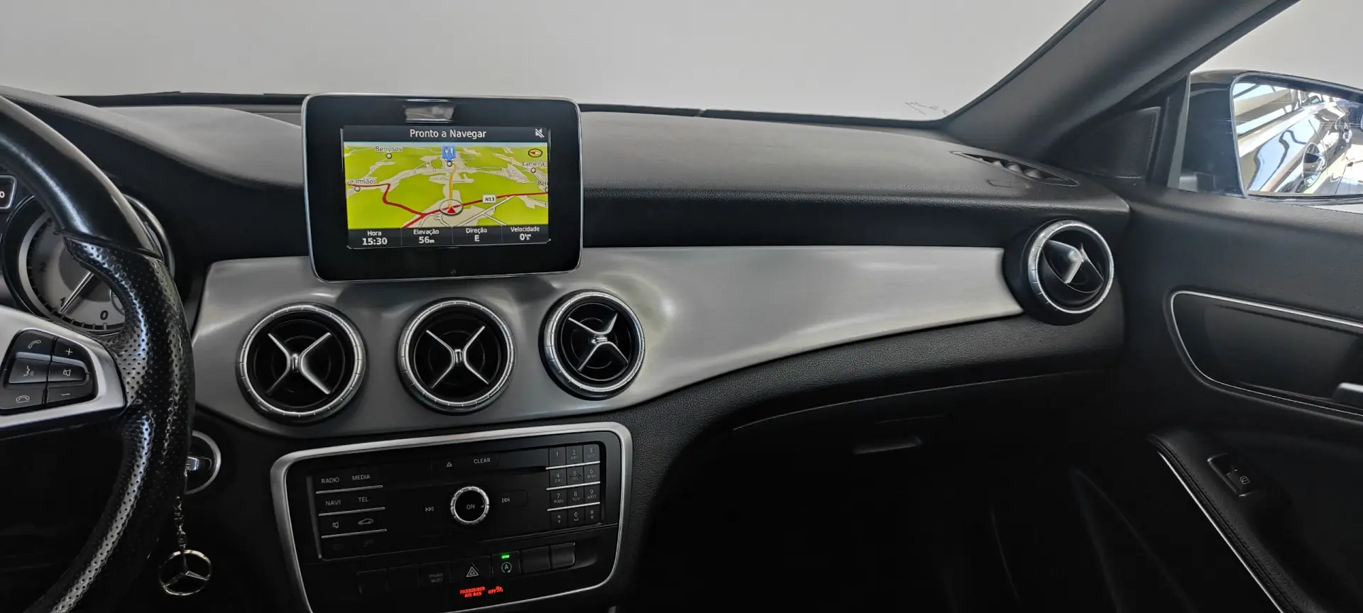 Mercedes-Benz CLA 180 d Shooting Brake AMG Line 27