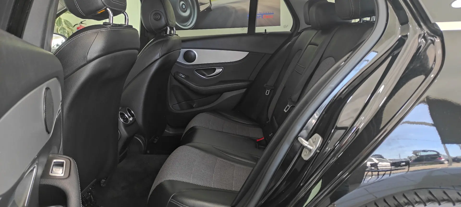 Mercedes-Benz C 220 (BlueTEC) d Station 7G-TRONIC Avantgarde 6