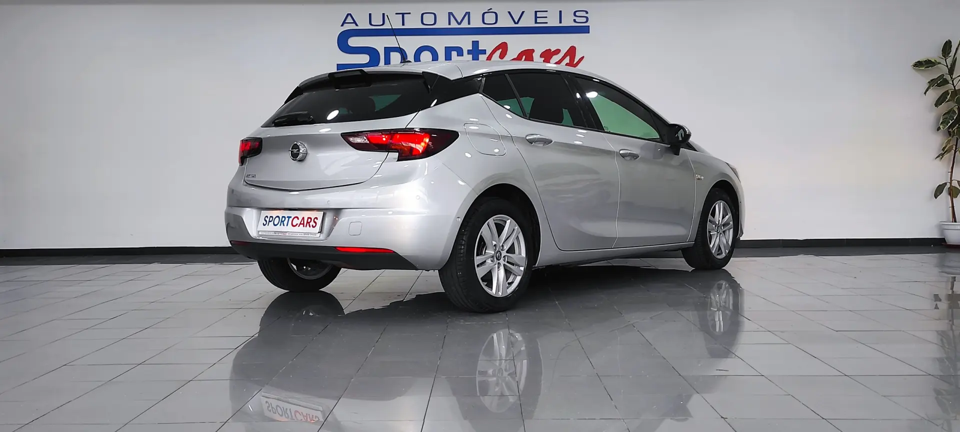 Opel Astra 1.2 Turbo 2