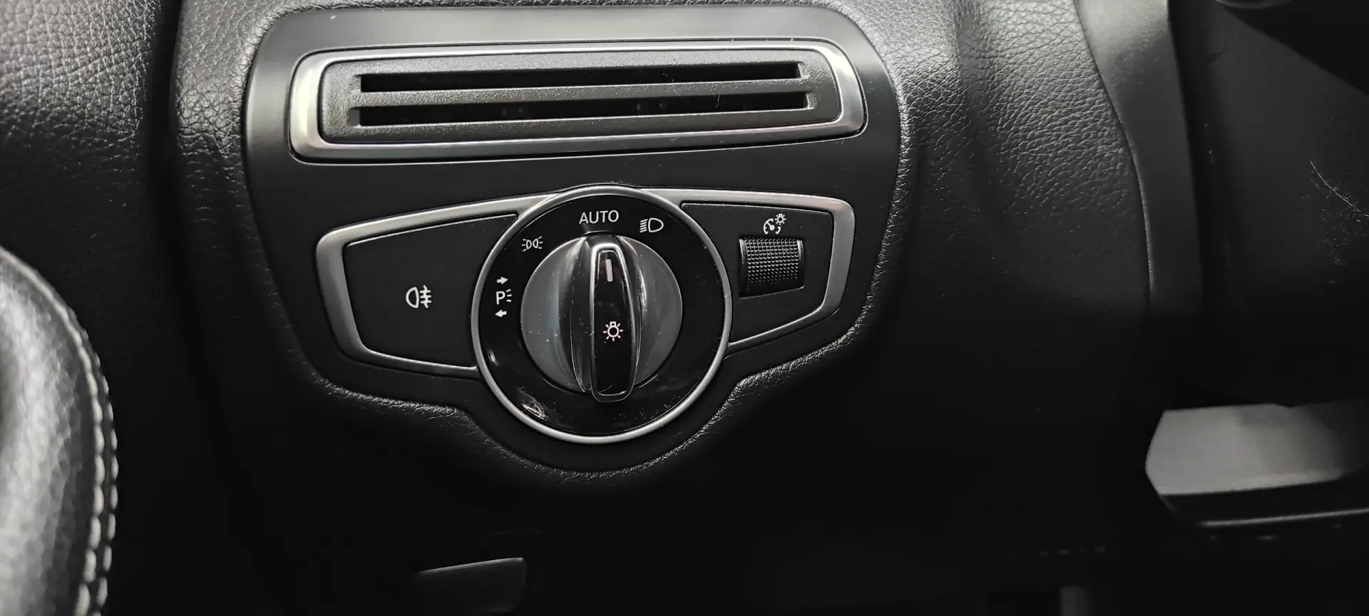 Mercedes-Benz C 220 (BlueTEC) d Station 7G-TRONIC Avantgarde 30