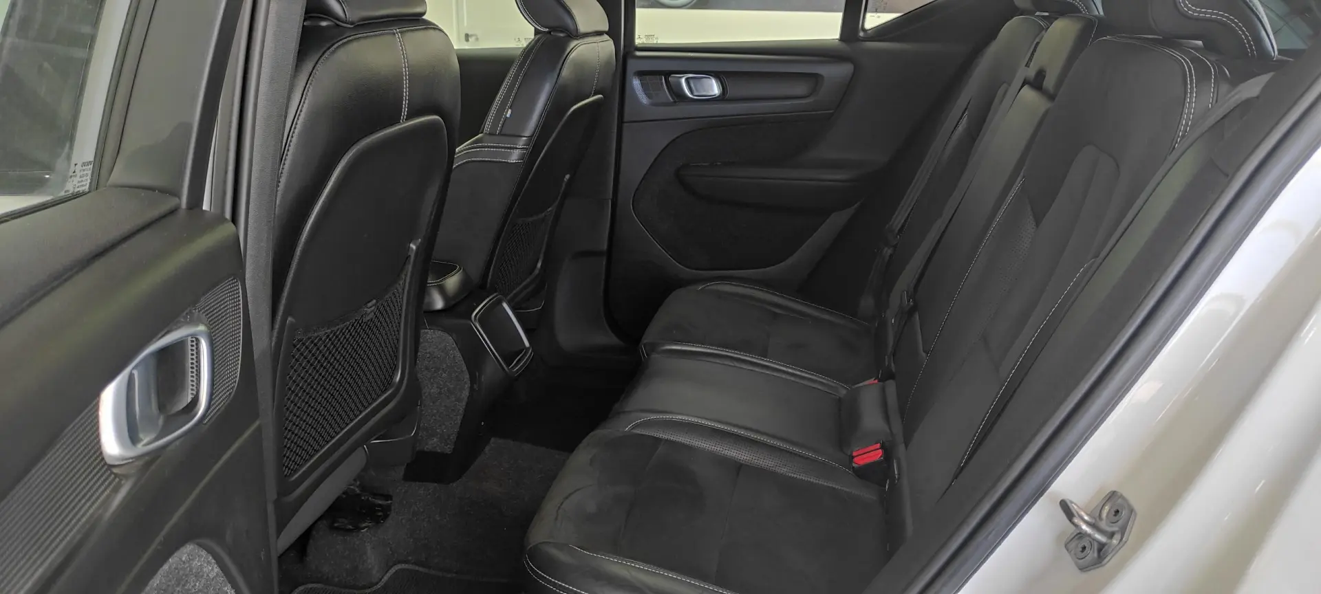 Volvo XC 40 2.0 D3 R-Design Geartronic 6