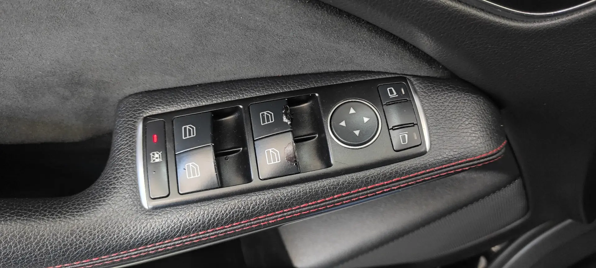 Mercedes-Benz CLA 180 d Shooting Brake AMG Line 42