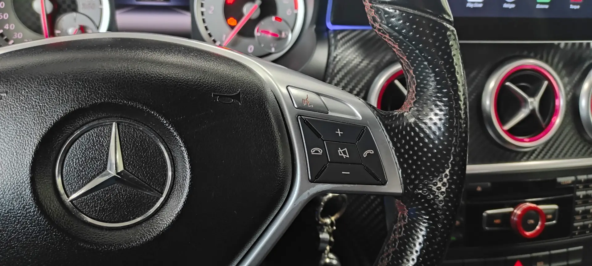 Mercedes-Benz A 180 CDi BE AMG Line 38