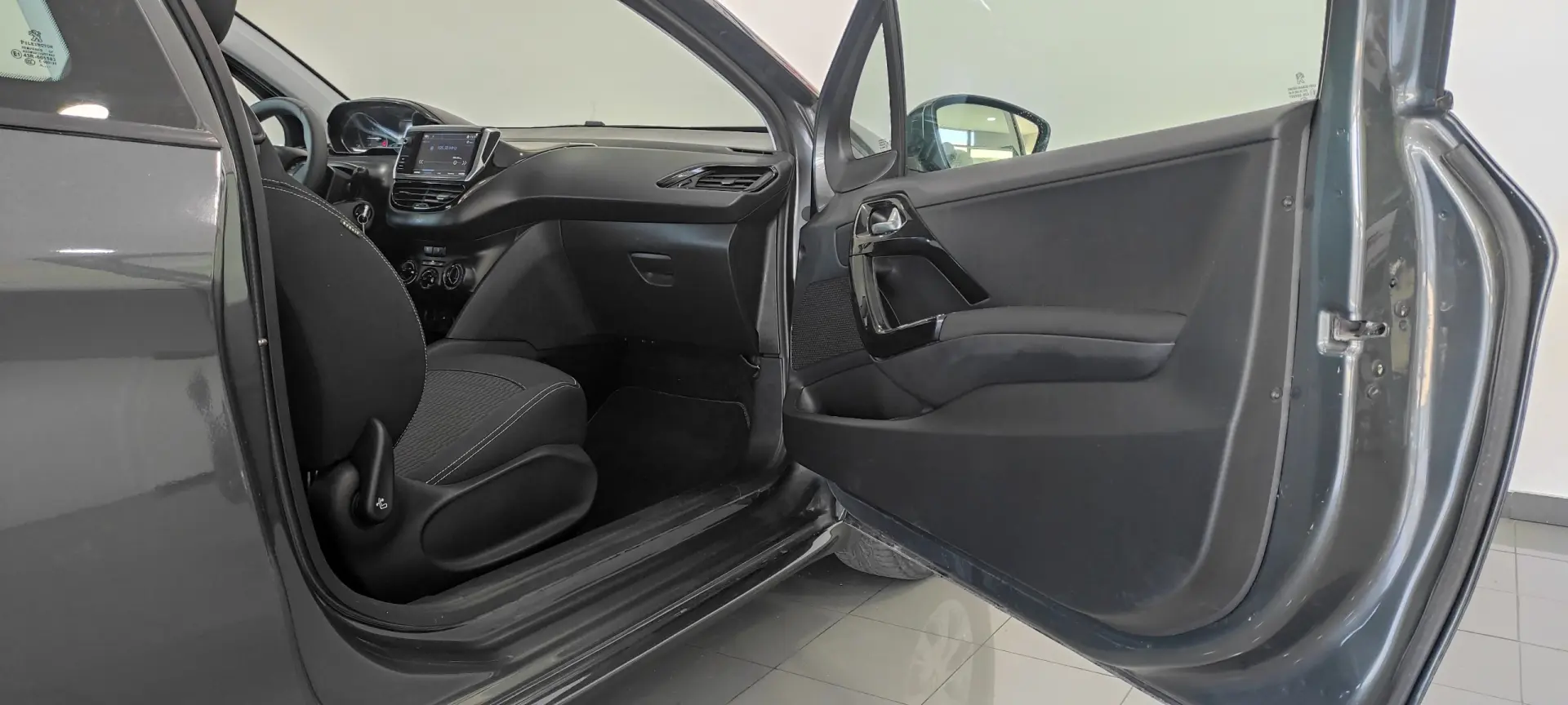 Peugeot 208 PureTech 68 Active 21