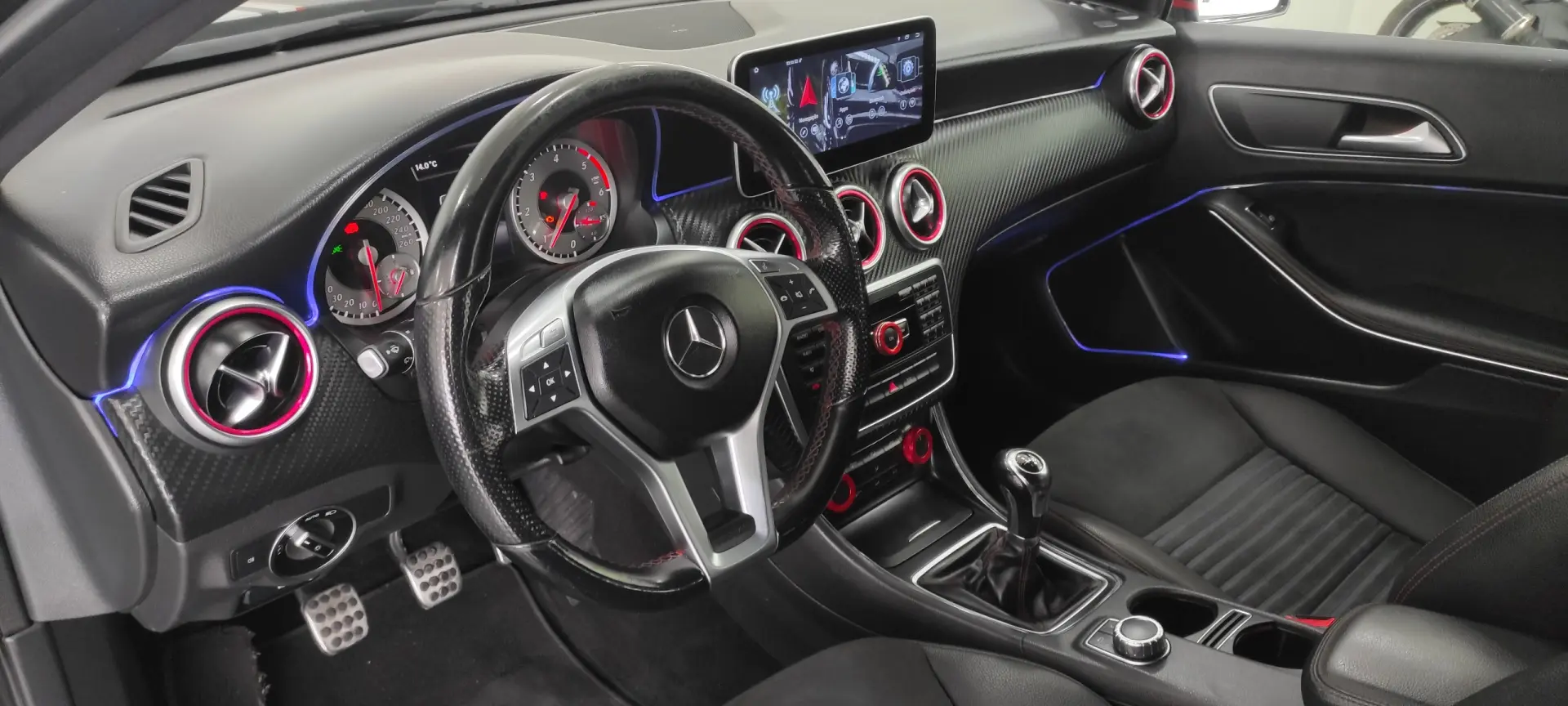 Mercedes-Benz A 180 CDi BE AMG Line 5