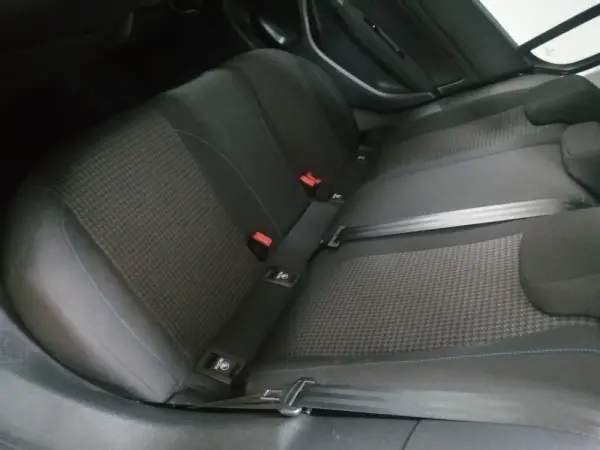 Peugeot 308 1.5 BlueHDi Style 16