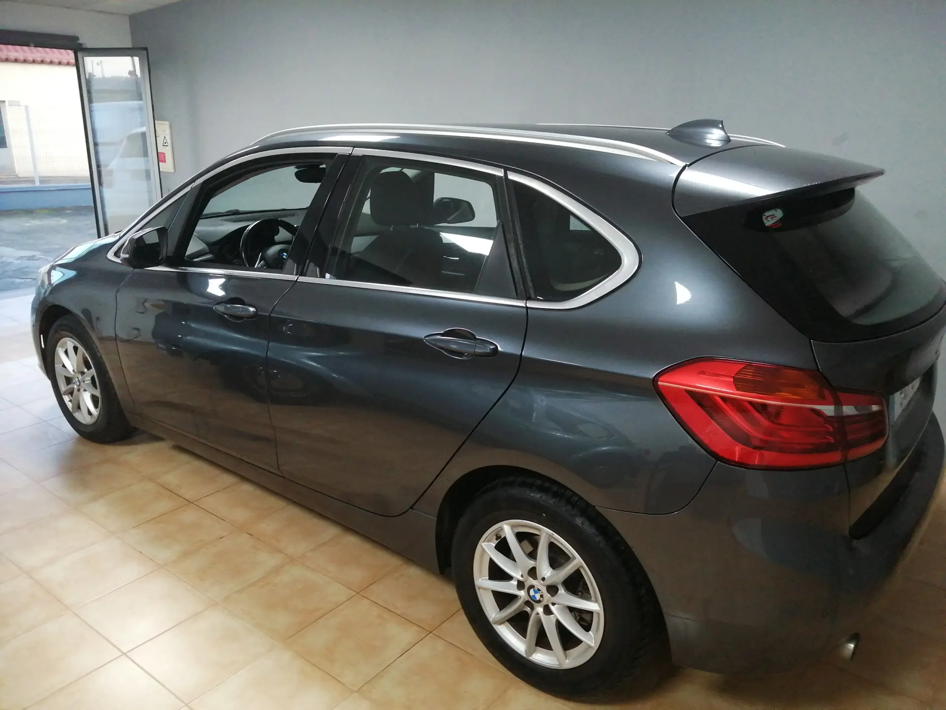 BMW 216 Active Tourer d Corporate Edition Business Edition 5