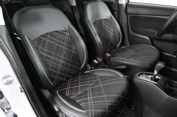 Mitsubishi Space Star 1.2 Connect Edition CVT 28