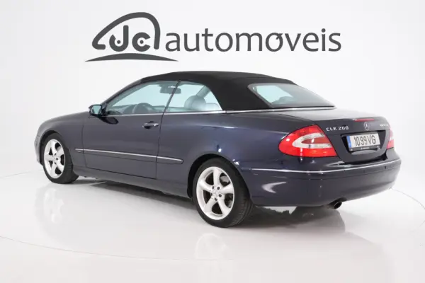 Mercedes-Benz CLK 200 K Avantgarde Aut. 2