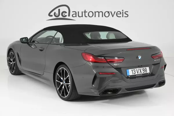 BMW M850i xDrive 12