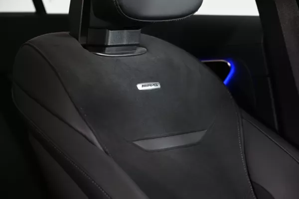 Mercedes-Benz C 63 AMG S E Performance 4Matic 32