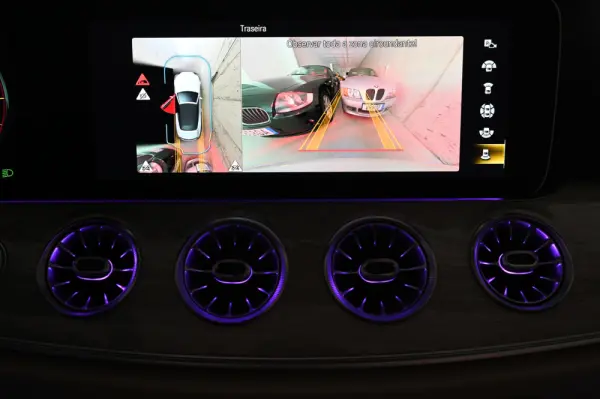 Mercedes-Benz E 220 d AMG Line Aut. 33