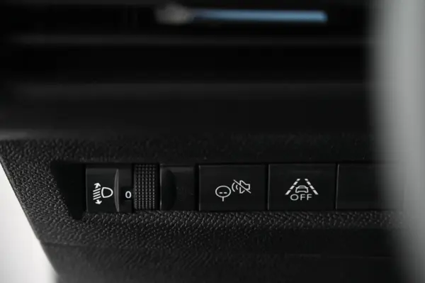 Opel Frontera 1.2 Hybrid GS eDCT 26