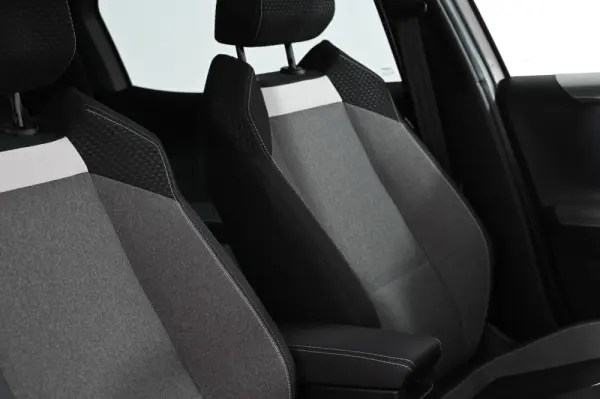 Opel Frontera 1.2 Hybrid GS eDCT 24