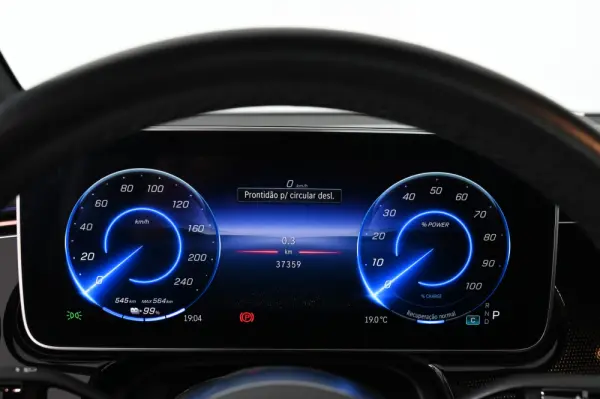 Mercedes-Benz EQE SUV 350+ 18