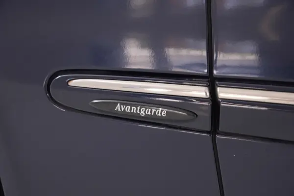 Mercedes-Benz CLK 200 K Avantgarde Aut. 33