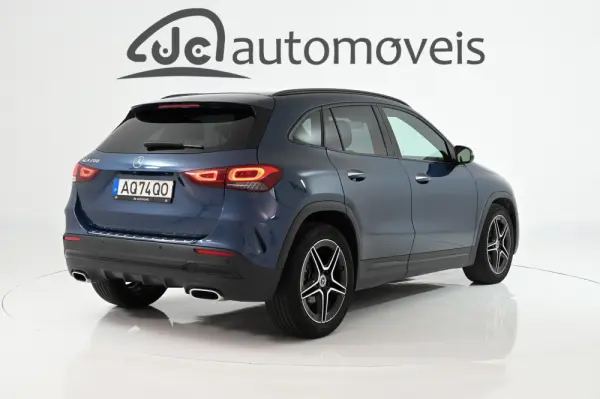 Mercedes-Benz GLA 200 AMG Line 2