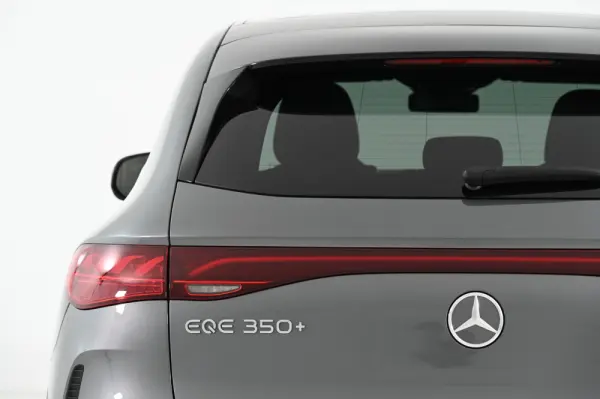 Mercedes-Benz EQE SUV 350+ 10