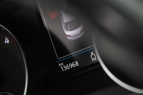 Volkswagen Arteon 2.0 TDI Elegance DSG 18