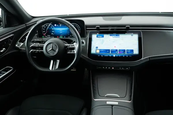 Mercedes-Benz E 300 e 21