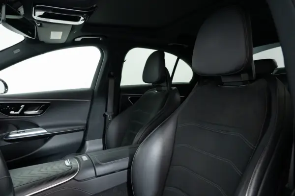 Mercedes-Benz E 300 e 32