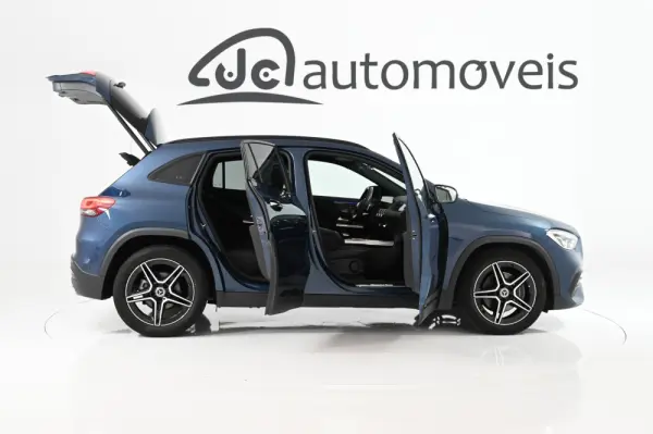 Mercedes-Benz GLA 200 AMG Line 6