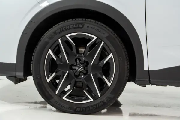 Peugeot 3008 1.2 Hybrid Allure Pack e-DCS6 15