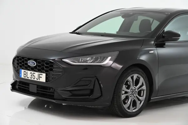 Ford Focus 1.0 EcoBoost MHEV ST-Line Aut. 11