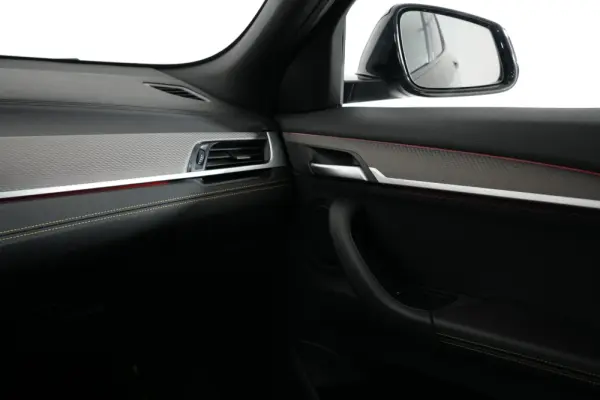 BMW X2 16 d sDrive Auto Pack M 44