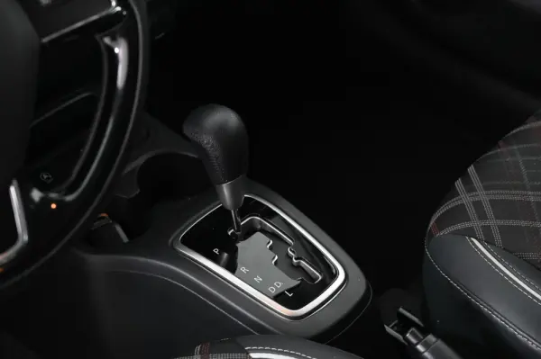 Mitsubishi Space Star 1.2 Connect Edition CVT 24