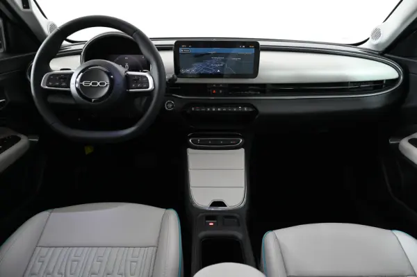 Fiat 600 1.2 Hybrid La Prima 3