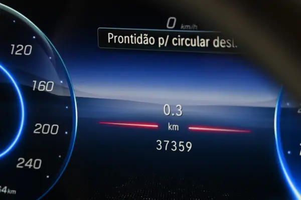 Mercedes-Benz EQE SUV 350+ 19