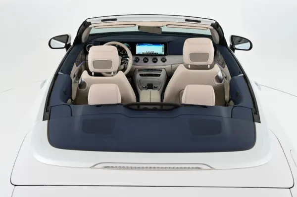 Mercedes-Benz E 220 d AMG Line Aut. 17