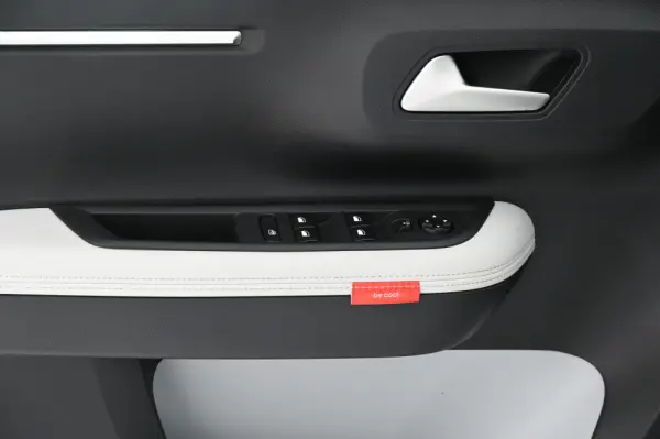 Citroën e-C3 44 kWh Autonomia Conforto Max 31