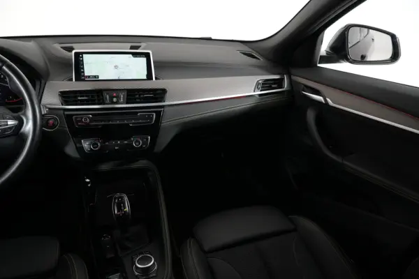 BMW X2 16 d sDrive Auto Pack M 24
