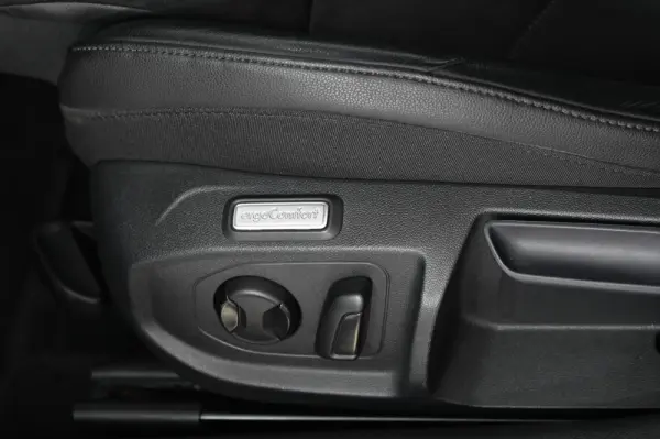 Volkswagen Arteon 2.0 TDI Elegance DSG 27