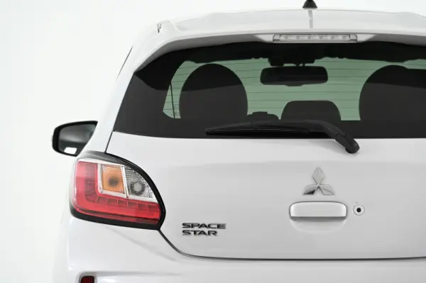 Mitsubishi Space Star 1.2 Connect Edition CVT 10