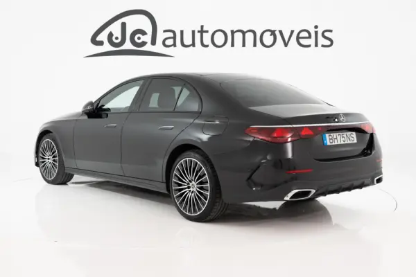 Mercedes-Benz E 300 e 2