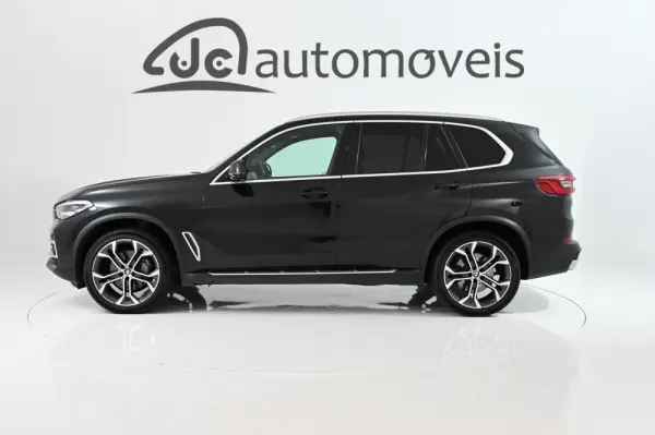 BMW X5 30 d xDrive Pack M 6