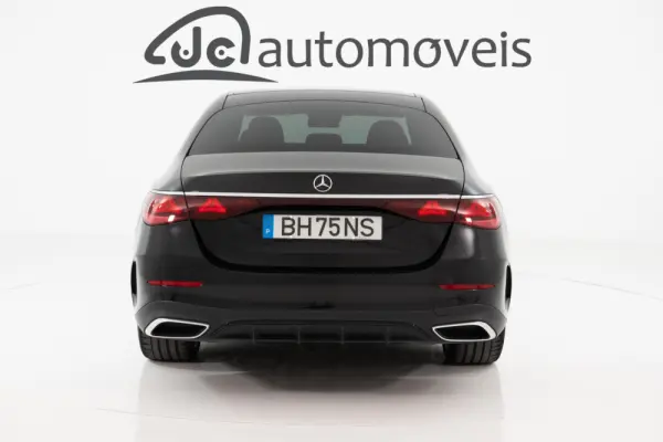 Mercedes-Benz E 300 e 7