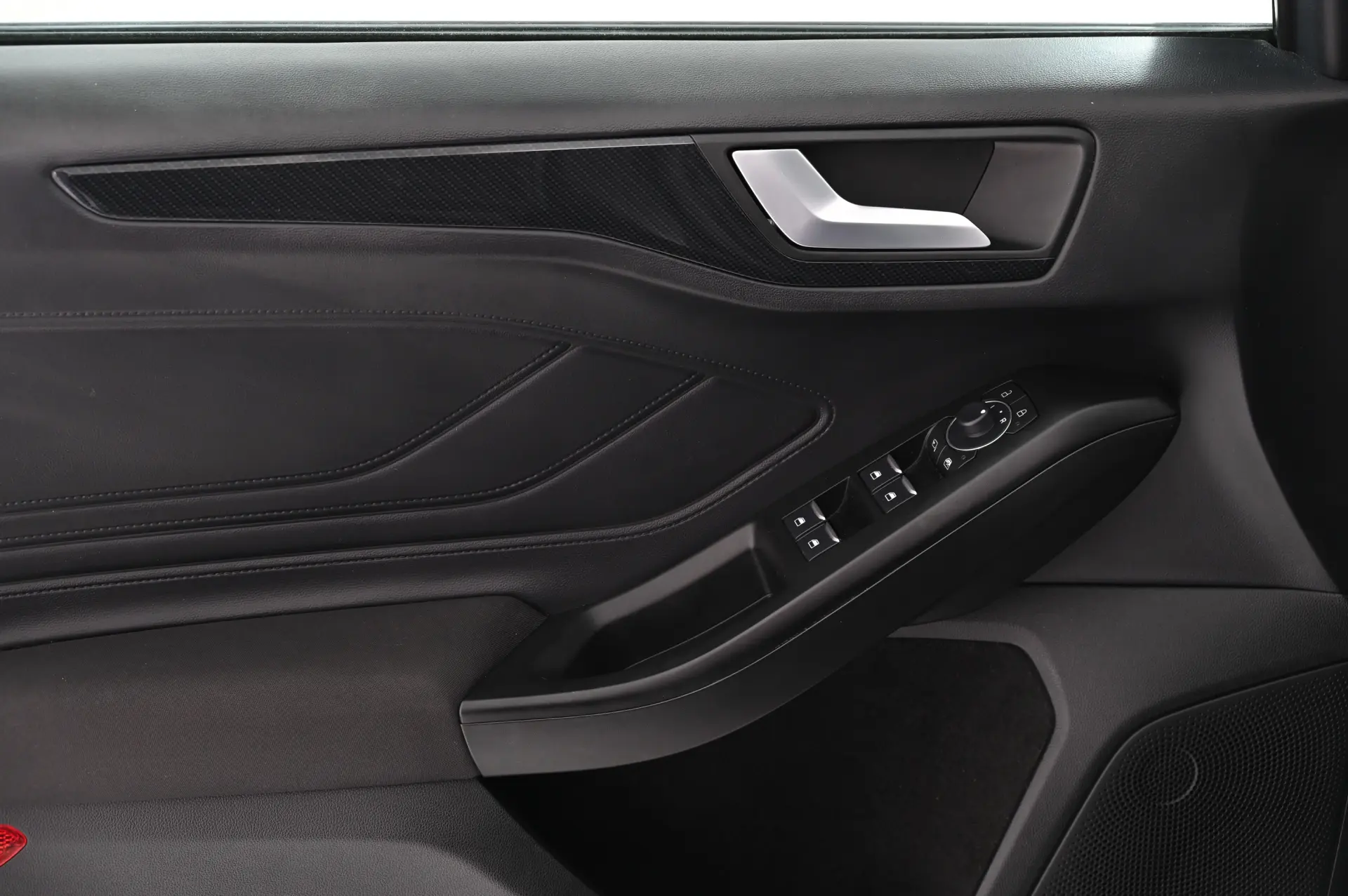 Ford Focus 1.0 EcoBoost MHEV ST-Line Aut. 22