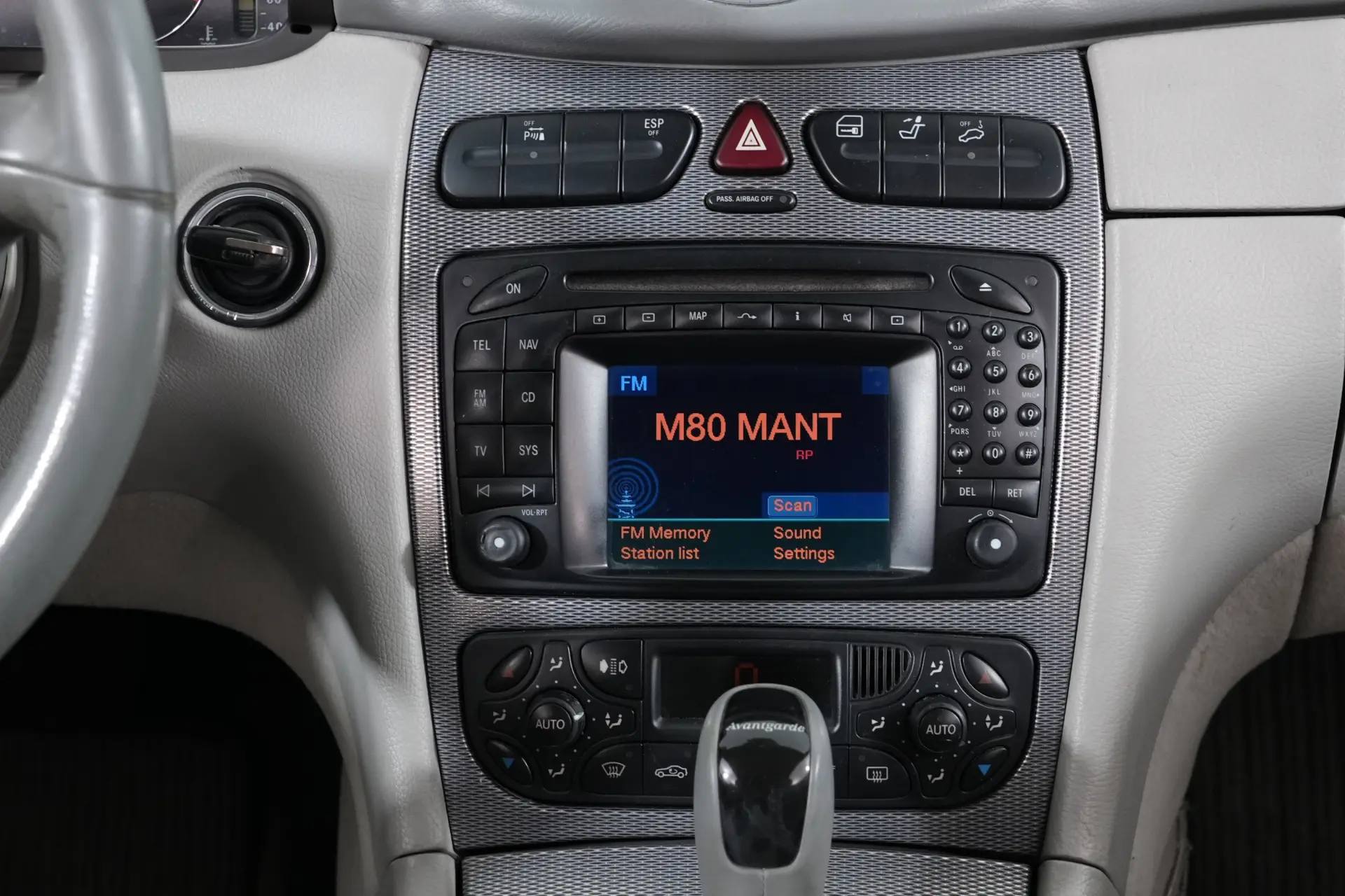 Mercedes-Benz CLK 200 K Avantgarde Aut. 25