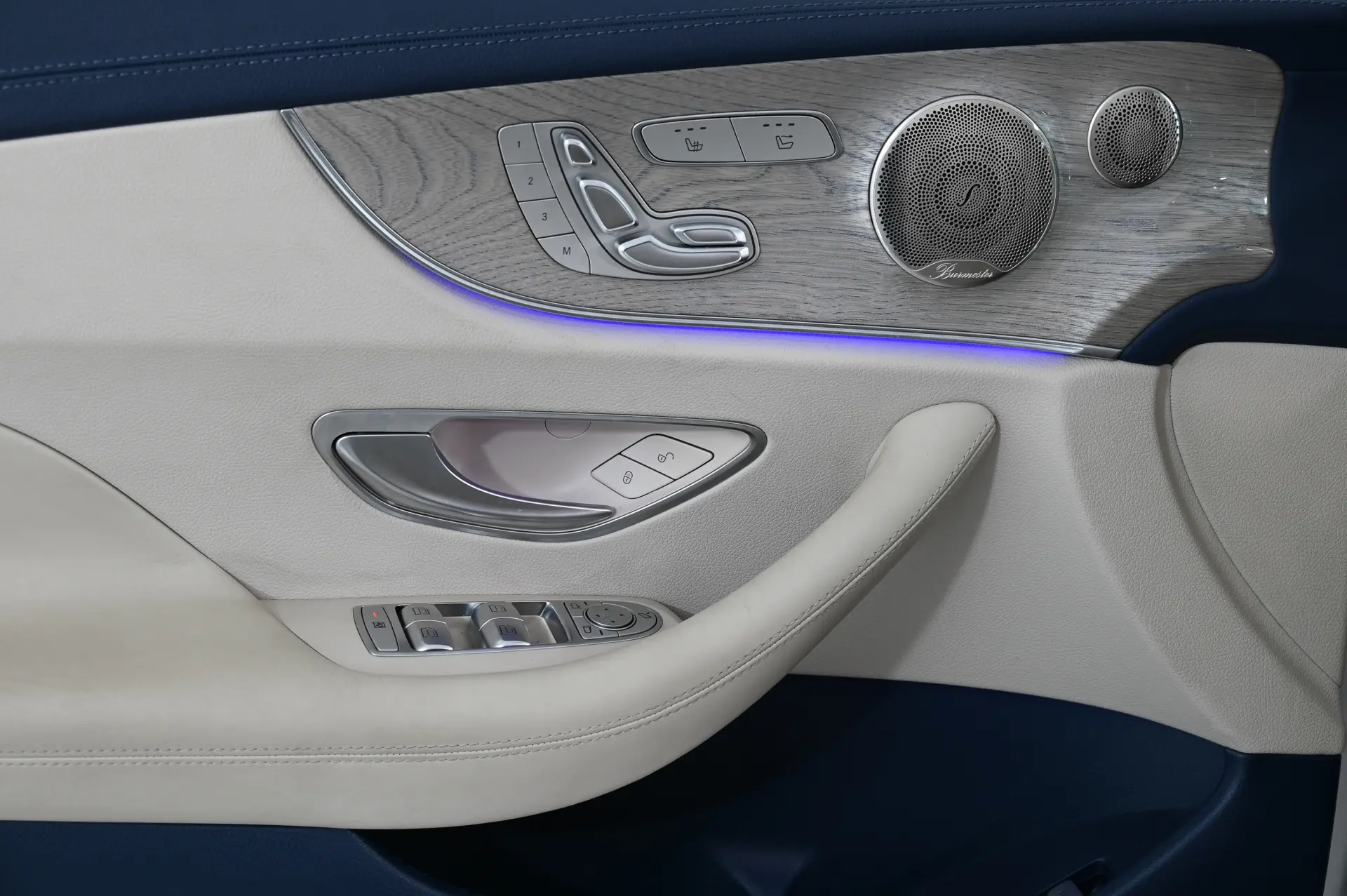 Mercedes-Benz E 220 d AMG Line Aut. 26