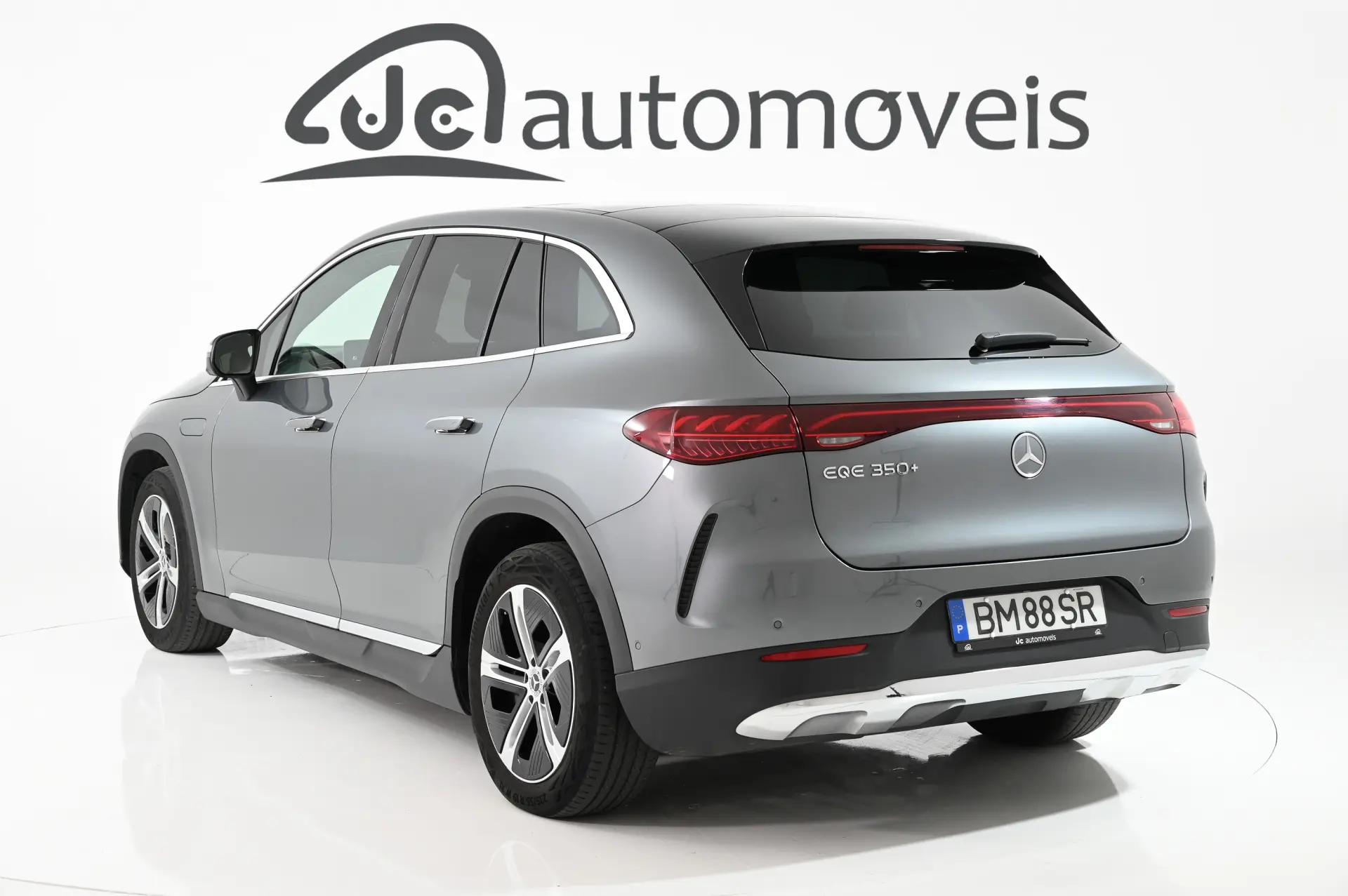 Mercedes-Benz EQE SUV 350+ 2