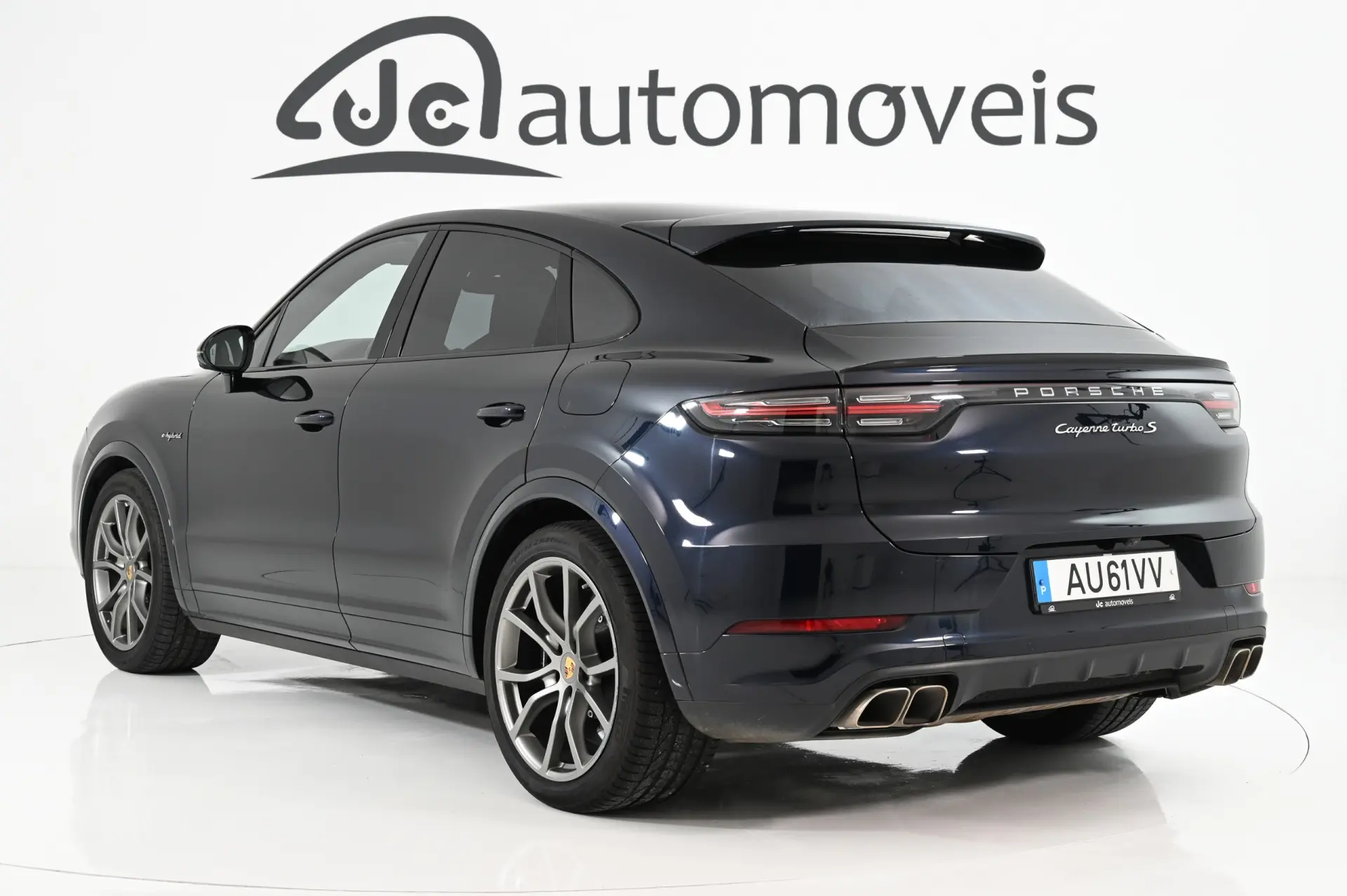 Porsche Cayenne Coupé Turbo S E-Hybrid 2